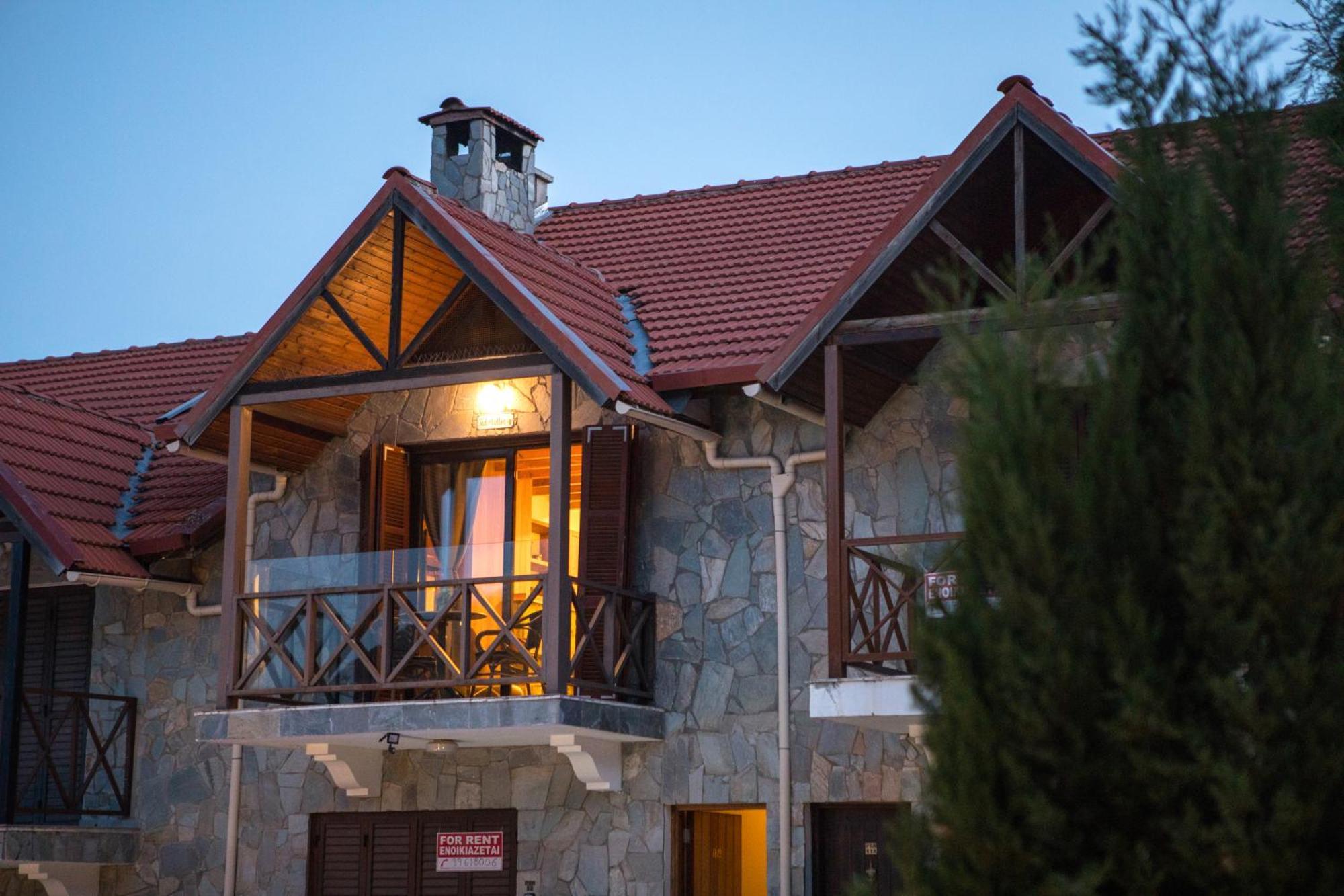 Cozy Mountain Apartment In Платрес Экстерьер фото